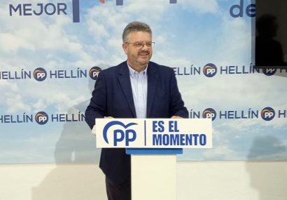 El diputado regional del PP insta a la Junta a cumplir el acuerdo para defender la línea ferroviaria de Albacete-Murcia-Cartagena que pasa por Hellín