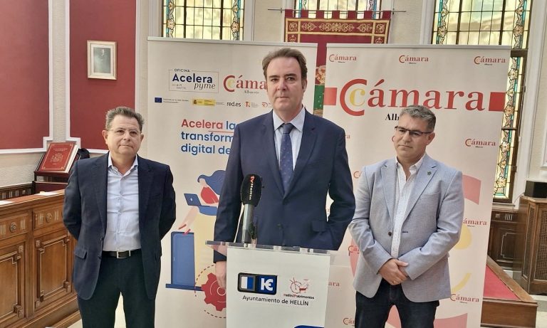 La Cámara de Comercio de Albacete llevó a cabo su sesión Plenaria en Hellín