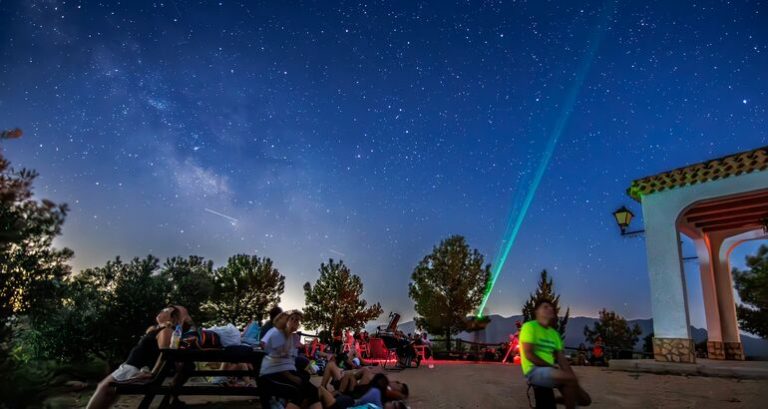 Los mejores miradores de estrellas en la comarca Campos de Hellín