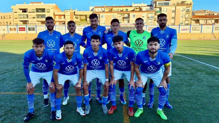 Hellín C.F. continúa invicto con rotundo triunfo sobre Iniestense Balompié