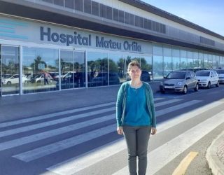 Nadiya Popel, la médica expulsada de la sanidad pública, genera controversia durante su reciente visita a Hellín