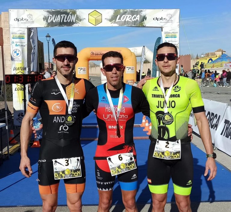 Rafael López Hermosilla vence al sprint el V Duatlón de Lorca