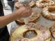 Salva, el virtuoso de los dulces, hace de Tobarra la capital del Roscón de Reyes