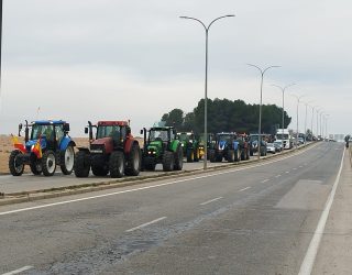 Los agricultores de Hellín marchan a Albacete contra las medidas de la nueva PAC