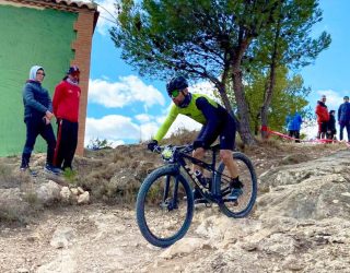 Más de 400 corredores se enfrentan XV Ruta BTT ‘Ramblas y Cerros’ de Tobarra en el XVII Circuito Provincial