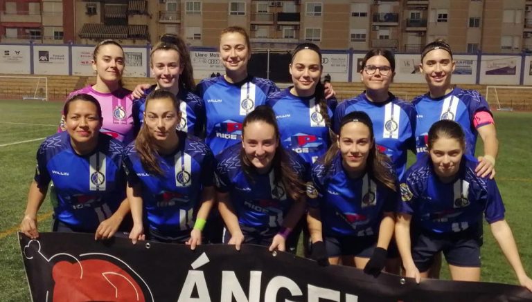 El Hellín Femenino logra una victoria en un horario inusual