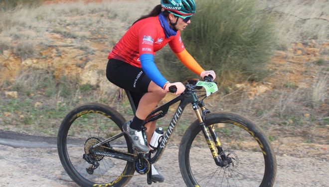 10 preguntas a Lucía Navarro Cuesta: descubriendo a una joven promesa del ciclismo