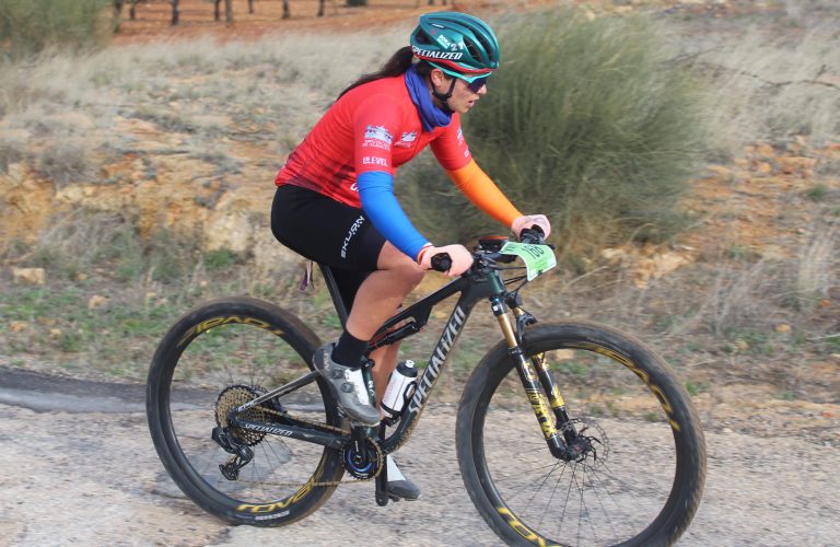 10 preguntas a Lucía Navarro Cuesta: descubriendo a una joven promesa del ciclismo