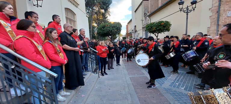 Más de 200 tamborileros anuncian la Semana Santa 2024 en Moncada