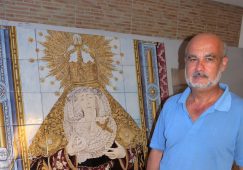 Antonio Hermosilla Caro, el maestro tras el nuevo retablo cerámico de La Dolorosa