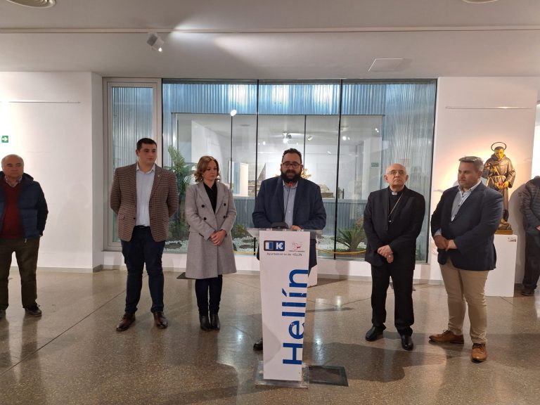 Los 500 años de presencia franciscana en Hellín dan lugar a una interesante y original exposición