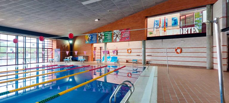 El Ayuntamiento de Hellín desmiente los rumores sobre una supuesta intoxicación en la piscina