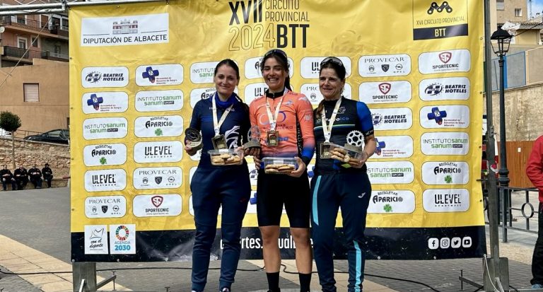 Lucía Navarro Cuesta amplía su racha de victorias en Liétor