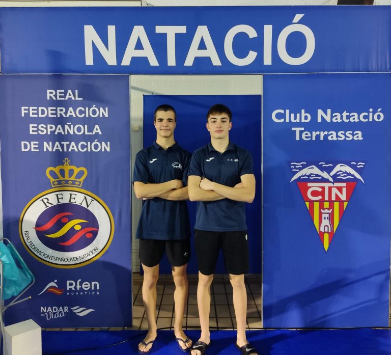El Club Ciudad de Natación Hellín listo para el Campeonato de España de Natación de Invierno en Terrassa