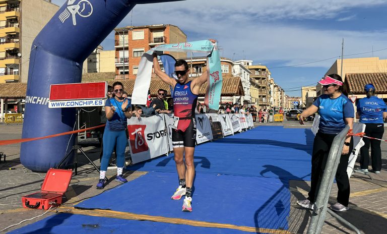Rafael López Hermosilla se lleva la gloria y vence en el IV Duatlón Ciudad de Hellín 2024