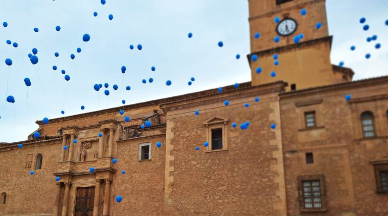 Celebración de la Semana del Autismo 2024 en Hellín