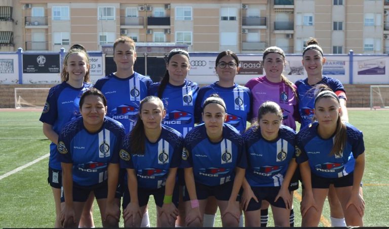 Hellín Femenino brilla con una contundente victoria ante el Olímpico Villarrobledo Gran Capitán