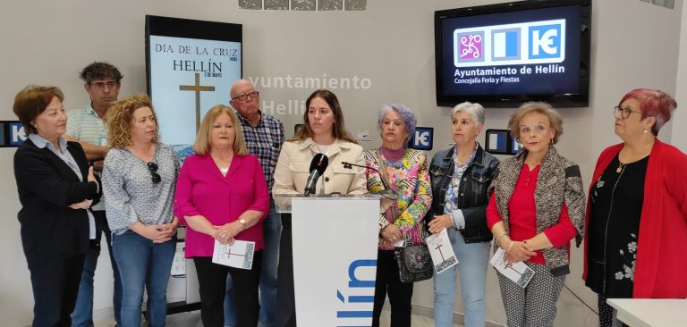 Una jornada plena de tradición y novedades para celebrar el Día de la Cruz en Hellín