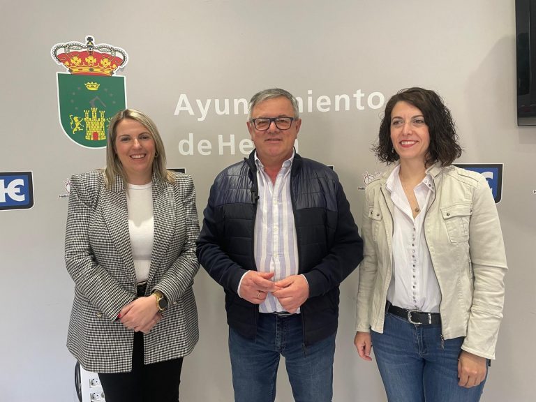 El PSOE señala al Partido Popular por dejar a Manuel Serena ‘con las posaderas al aire’ en Toledo