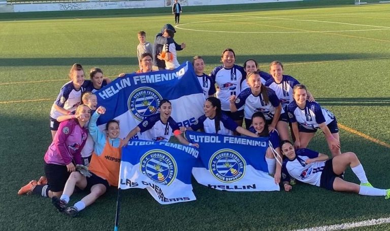 El Hellín Femenino hace historia al proclamarse campeonas del grupo I