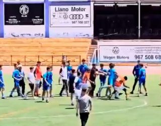 Graves incidentes en el partido entre el Hellín Promesas y el Albacer