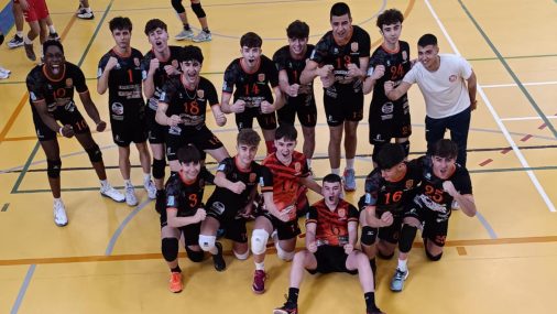 El CV Cuenca y el hellinero Nacho Lencina logran un meritorio cuarto lugar en el campeonato de España de voleibol juvenil