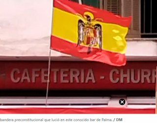 La bandera preconstitucional ondeó en el Bar “Rincón de Hellín” de Palma durante celebración del Real Madrid