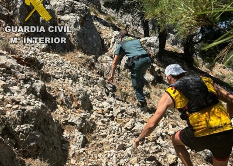 Rescate de un senderista desorientado en el Padroncillo