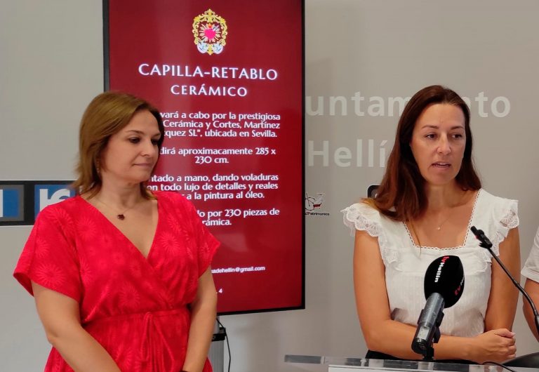 Nueva capilla retablo para La Dolorosa