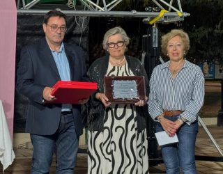 El XIX Premio ‘Una Corona para la Solidaridad Hellinera’ distingue al Economato Solidario de Cáritas Hellín