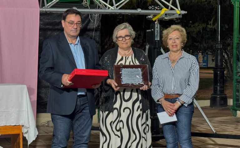 El XIX Premio ‘Una Corona para la Solidaridad Hellinera’ distingue al Economato Solidario de Cáritas Hellín