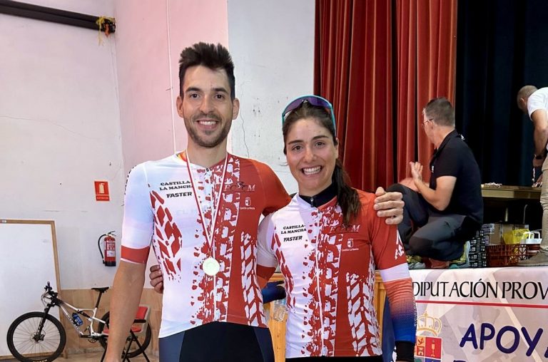 Los hellineros Alberto López y Lucía Navarro, favoritos en la XI BTT de Bonete