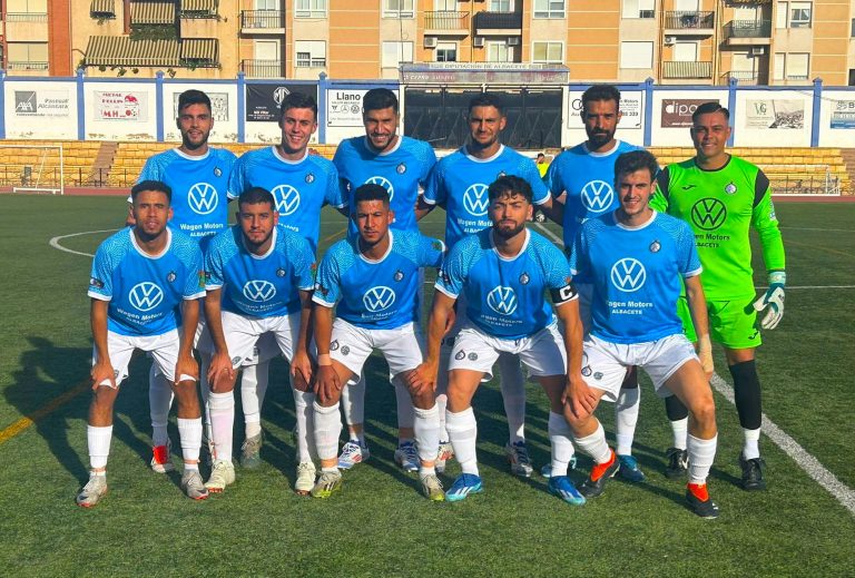 Hellín C.F. rescata un empate tras un penalti detenido por Durán Díaz