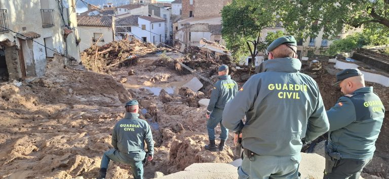 La Guardia Civil reanuda la búsqueda de los cinco desaparecidos en Letur tras el paso de la DANA