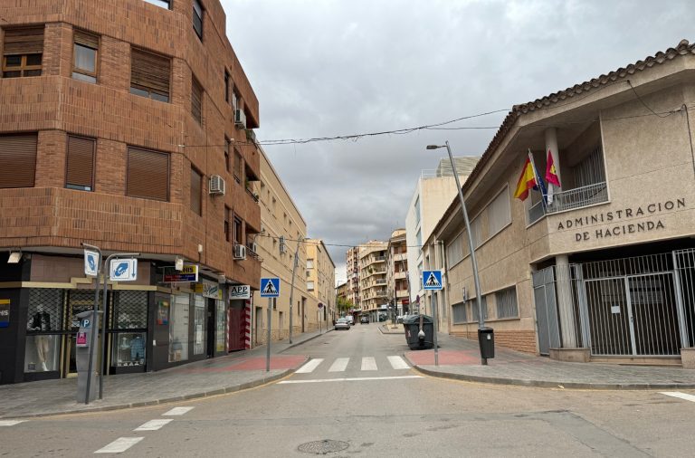 Ligera bajada del desempleo en Hellín en febrero con 15 parados menos