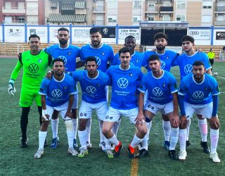 Hellín C.F. y Deportivo Barrax empatan 2-2 en un intenso duelo en Santa Ana