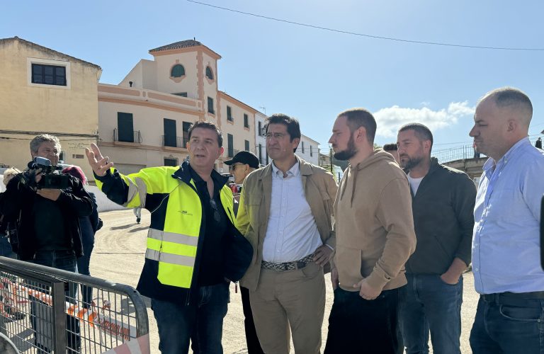Letur activa oficina de atención a afectados mientras continúa la búsqueda de desaparecidos