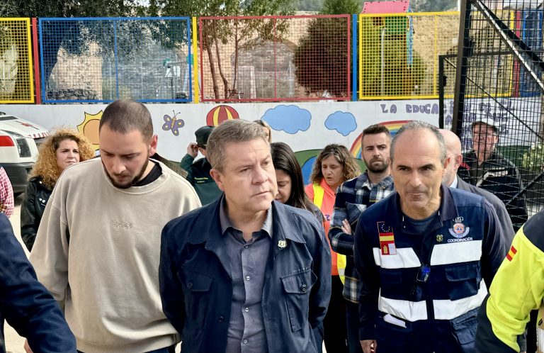 García-Page agradece el esfuerzo de los equipos de rescate tras hallar a los desaparecidos en Letur