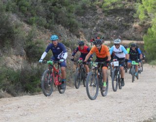 Lucía Navarro y Alberto López, favoritos en la exigente BTT de Bogarra