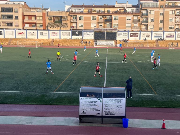 Hellín C.F. vence con autoridad 3-1 al Mota del Cuervo