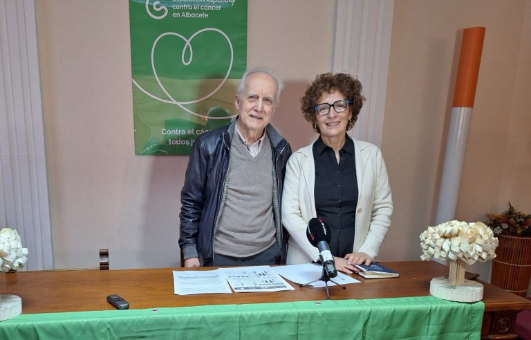 Juan Valiente hace un llamamiento a la sociedad para sensibilizarla ante el problema del cáncer