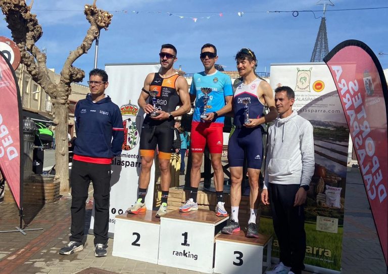 Rafael López Hermosilla conquista el XVI Duatlón Sprint de Calasparra