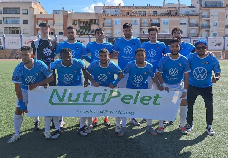 Deiby mantiene al Hellín en la pelea por el ascenso