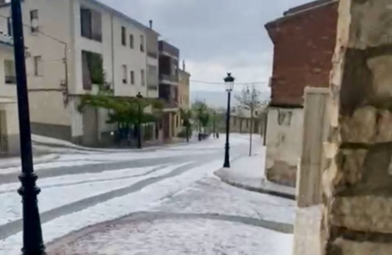 Tremendas granizadas en Agramón, Letur y Cancarix, y lluvias constantes en Hellín