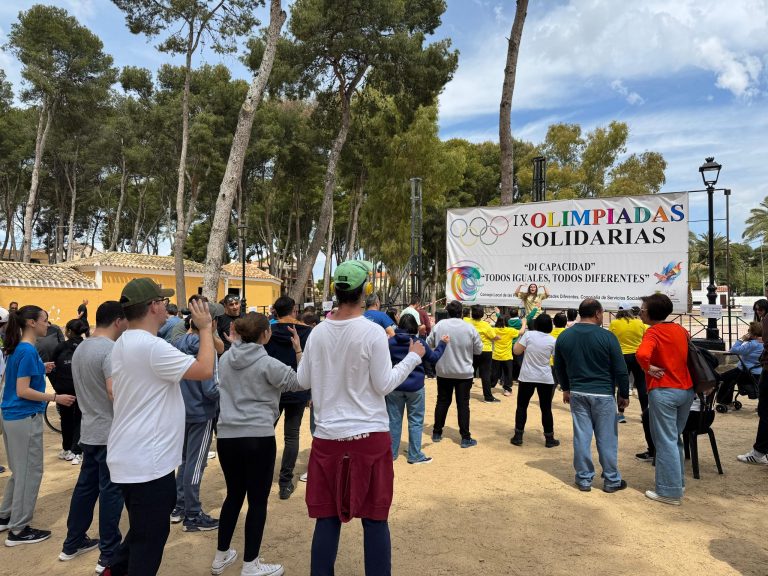 Hellín celebra las IX Olimpiadas Solidarias “Di Capacidad” bajo el lema “Todos diferentes, todos iguales”