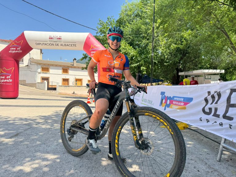 Madrigueras recupera su BTT con protagonismo para la hellinera Lucía Navarro
