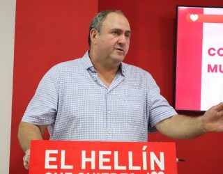 Julián Martínez Lizán pide la unión de todos para recuperar la alcaldía