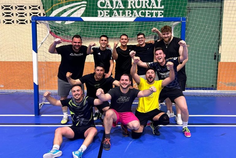 El Rabal se corona campeón en el I Torneo Ángel Roldán ‘Cerebro’, en memoria de un icono del fútbol local