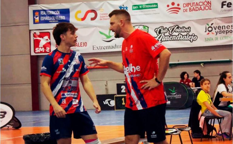 Orgullo hellinero en los Campeonatos de España de voleibol infantil y junior