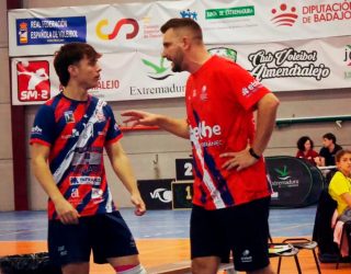 Orgullo hellinero en los Campeonatos de España de voleibol infantil y junior